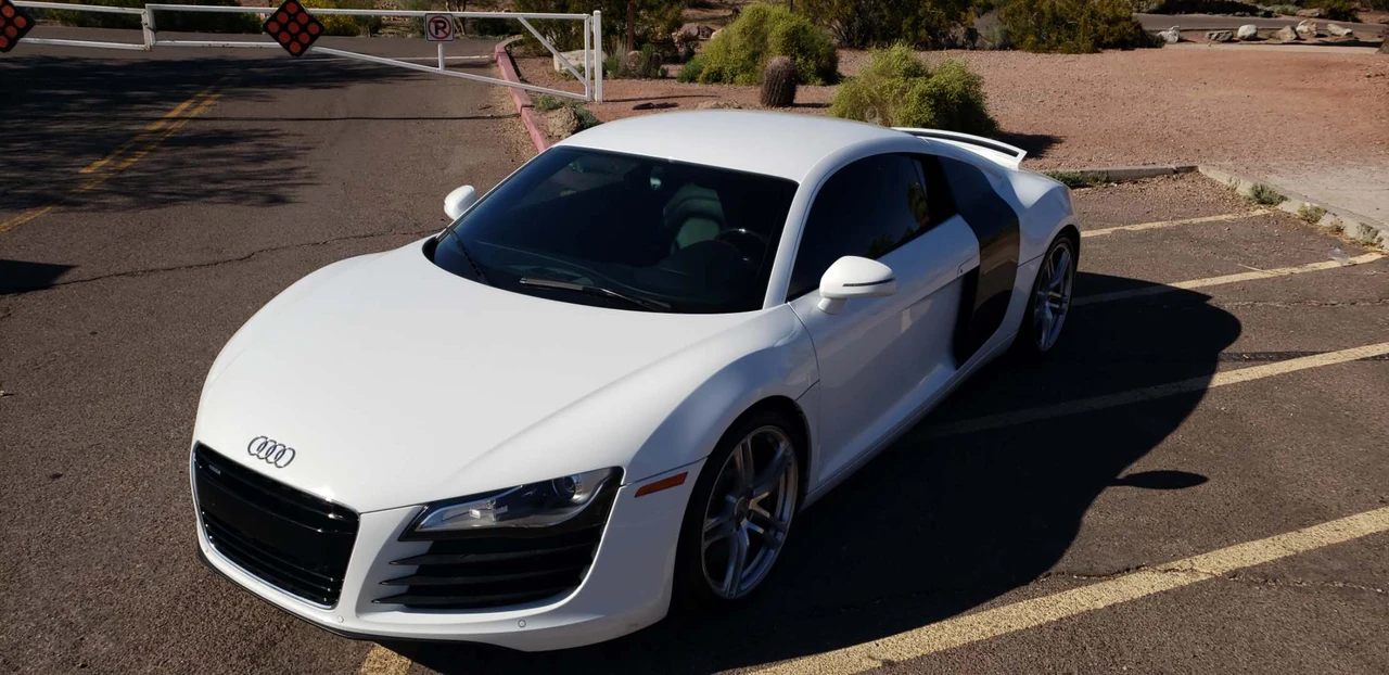 2011 Audi 42 R8 - Image 3 of 31