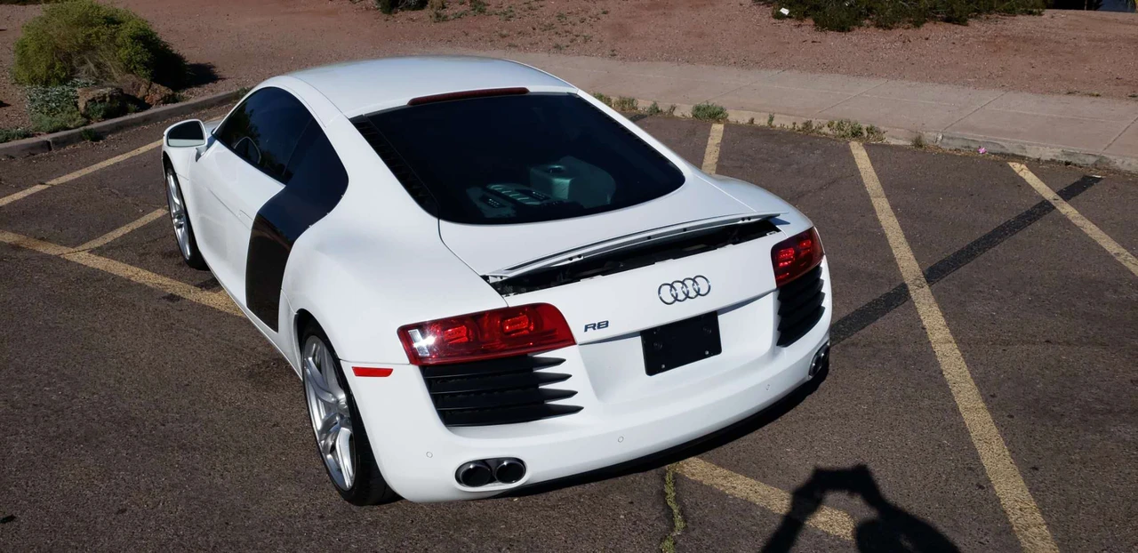 2011 Audi 42 R8 - Image 7 of 31