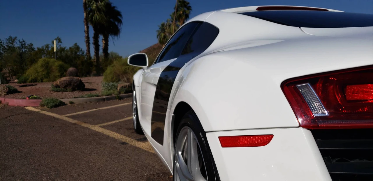 2011 Audi 42 R8 - Image 19 of 31