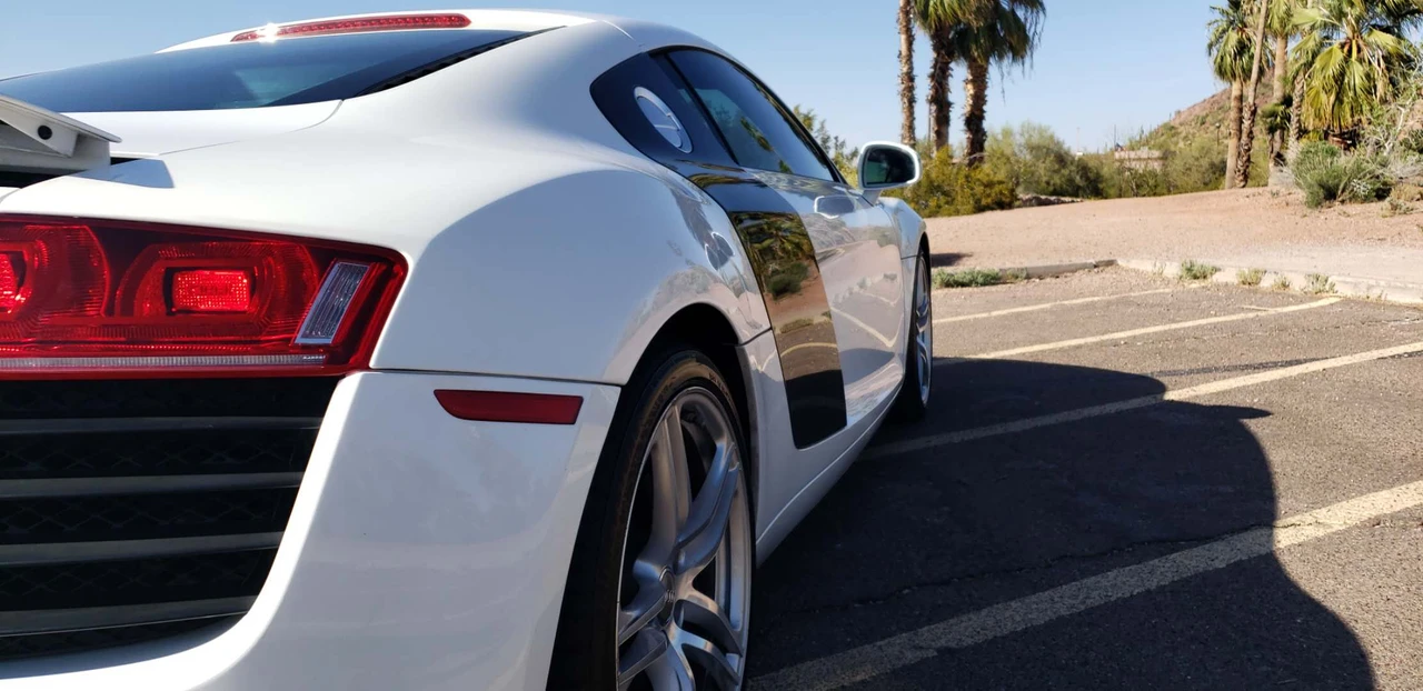 2011 Audi 42 R8 - Image 20 of 31