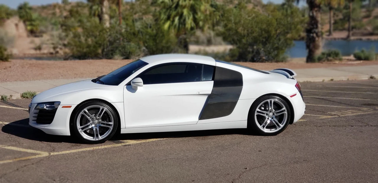 2011 Audi 42 R8 - Image 5 of 31