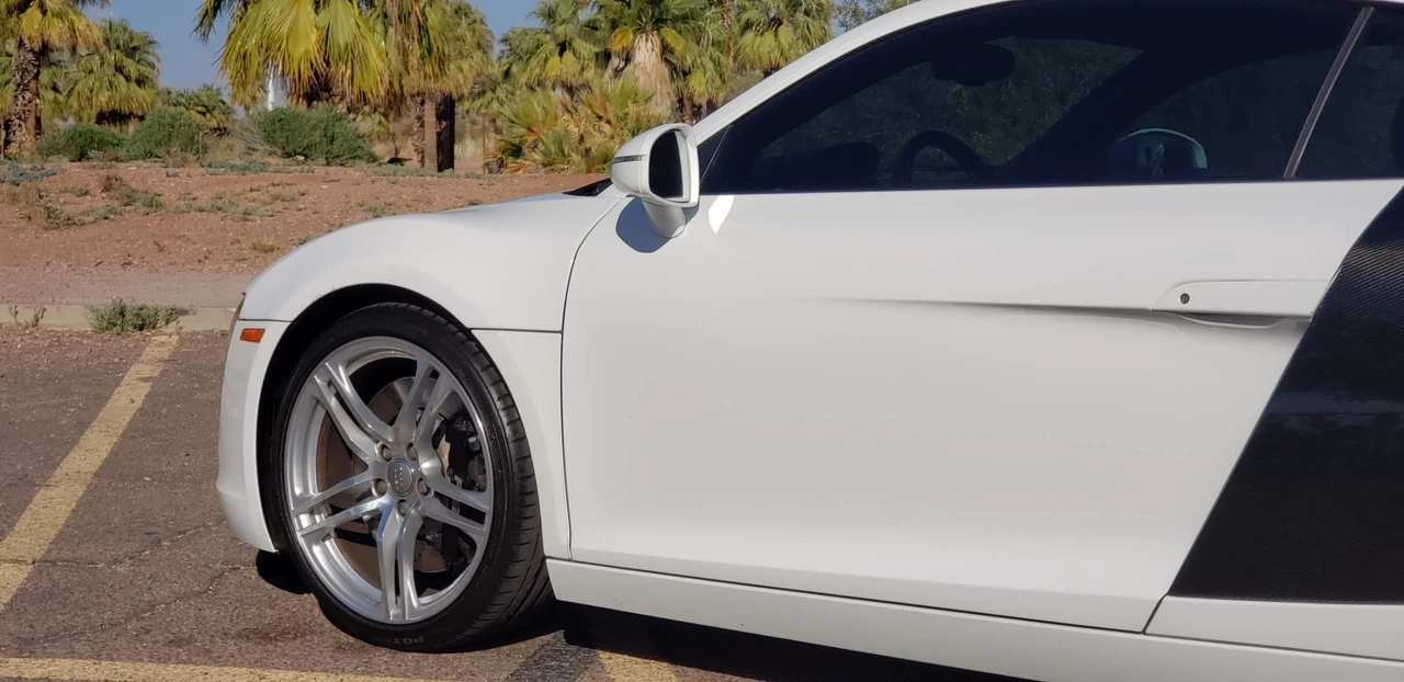 2011 Audi 42 R8 - Image 24 of 31