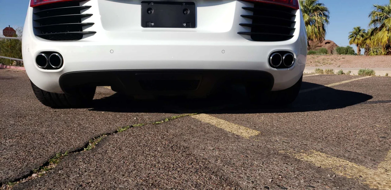 2011 Audi 42 R8 - Image 25 of 31