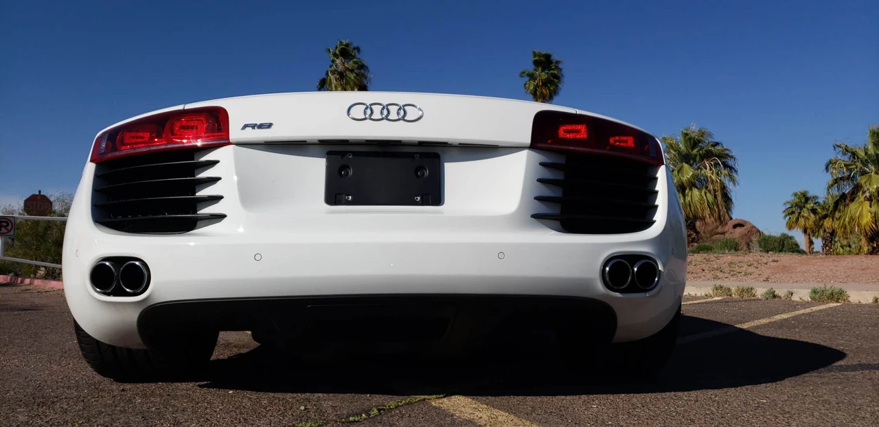 2011 Audi 42 R8 - Image 26 of 31
