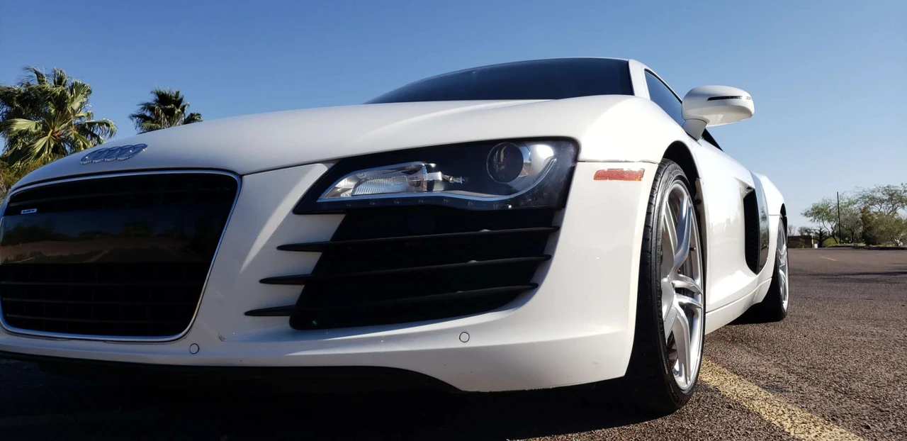 2011 Audi 42 R8 - Image 27 of 31