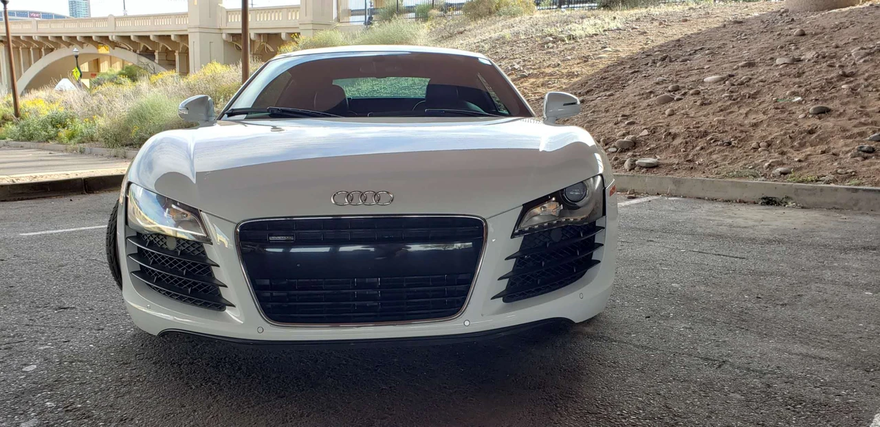 2011 Audi 42 R8 - Image 28 of 31