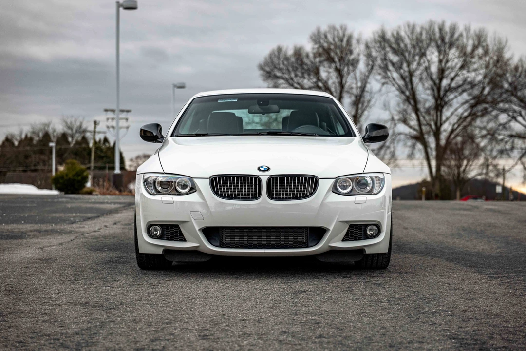 2011 BMW E93 335i Convertible - Image 20 of 31