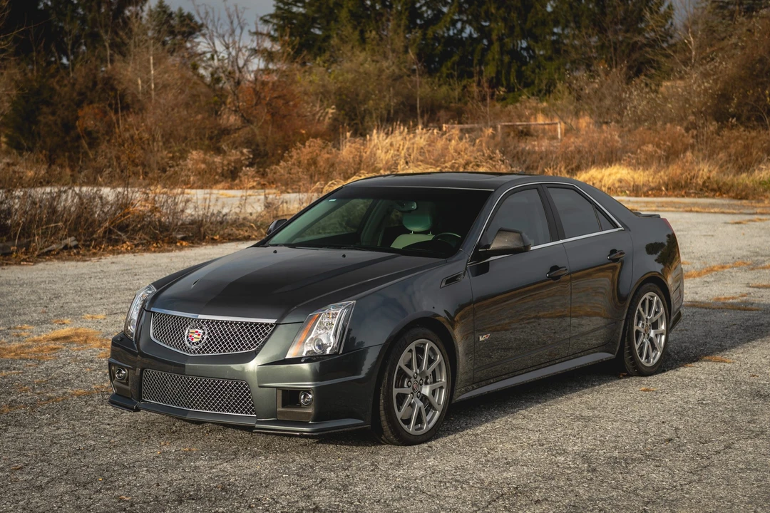 2011 Cadillac CTS-V 2nd Gen - Image 2 of 31