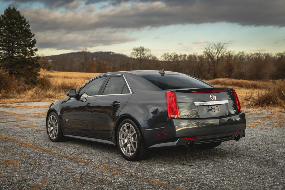 2011 Cadillac CTS-V 2nd Gen - Image 24 of 31