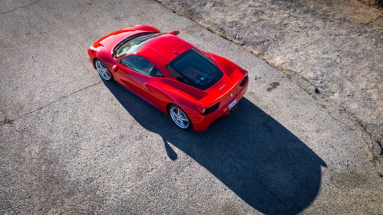 2011 Ferrari 458 Italia - Image 13 of 31