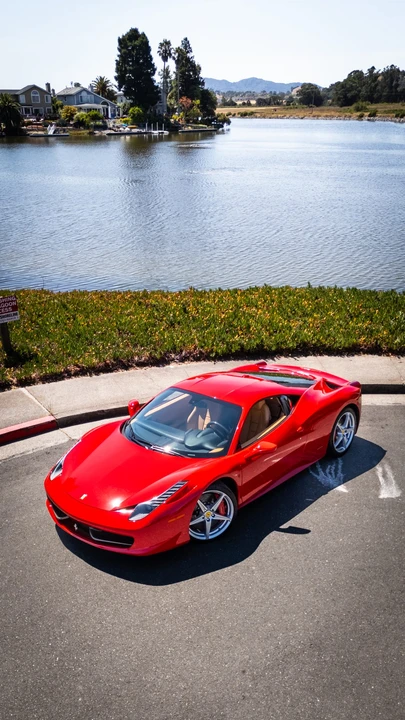 2011 Ferrari 458 Italia - Image 3 of 31
