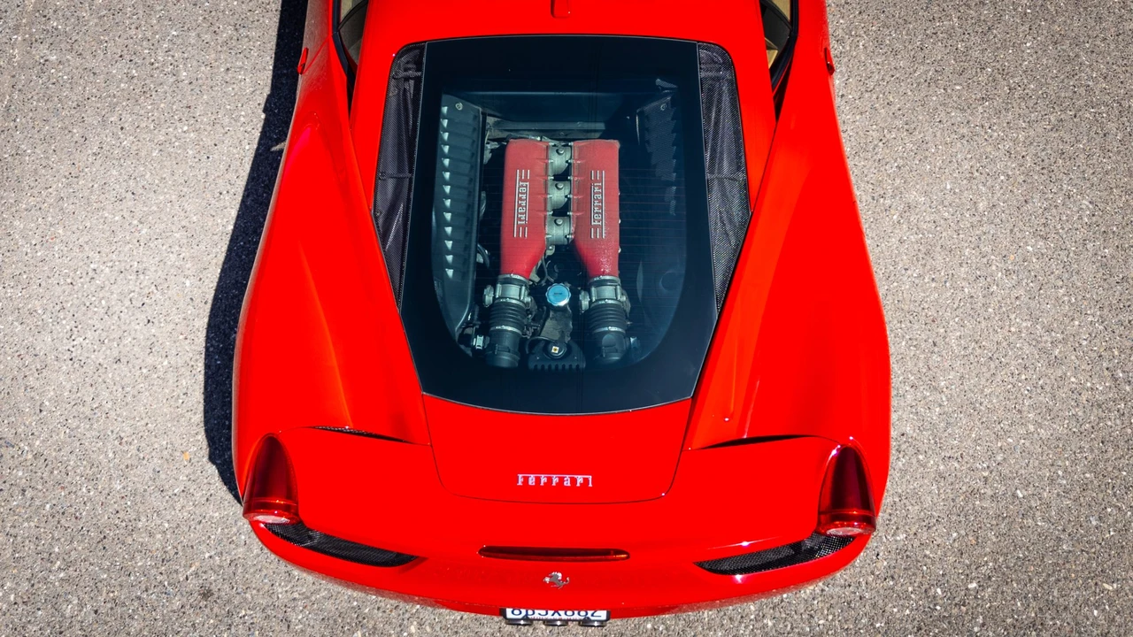 2011 Ferrari 458 Italia - Image 25 of 31