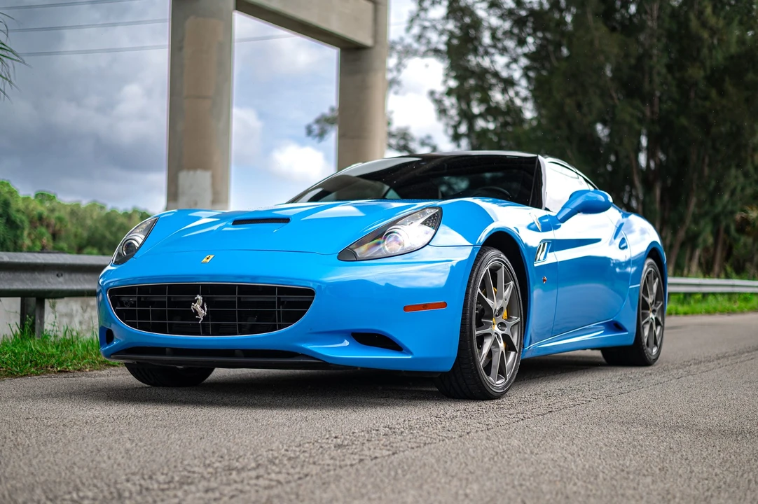 2011 Ferrari California - Image 5 of 31