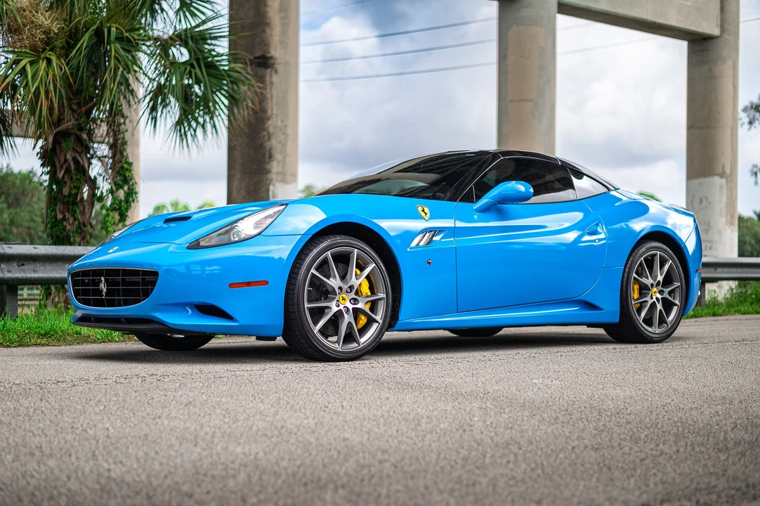 2011 Ferrari California - Image 7 of 31