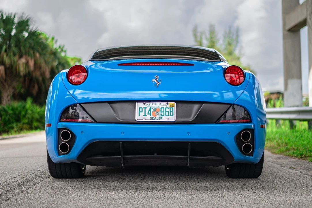 2011 Ferrari California - Image 15 of 31