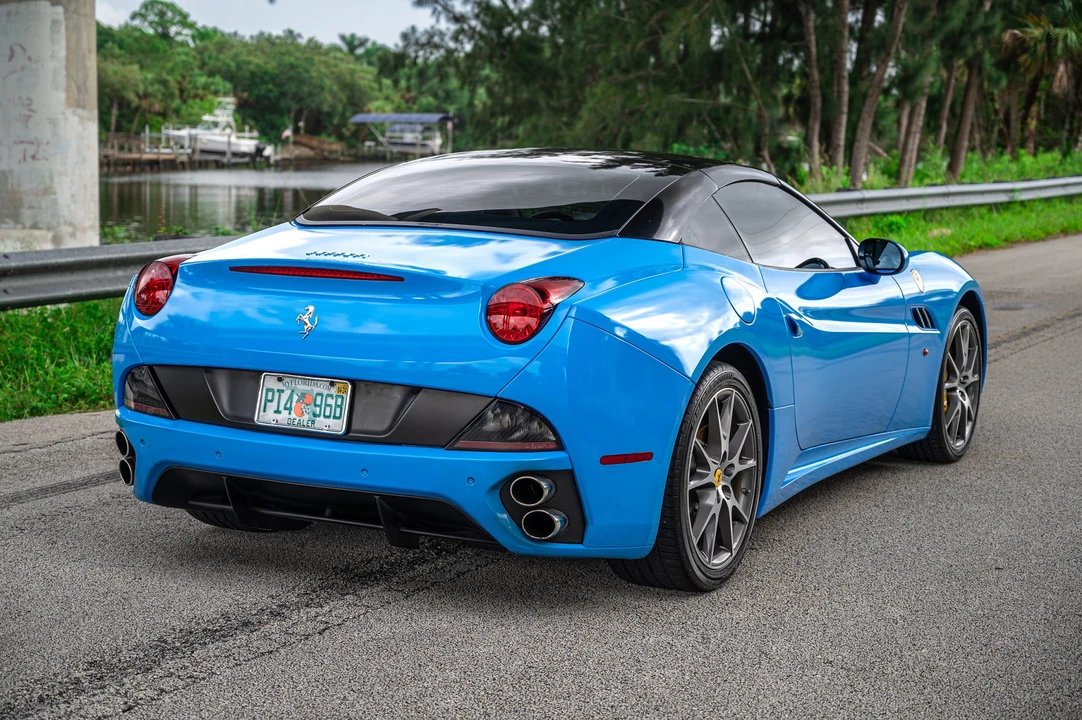 2011 Ferrari California - Image 18 of 31