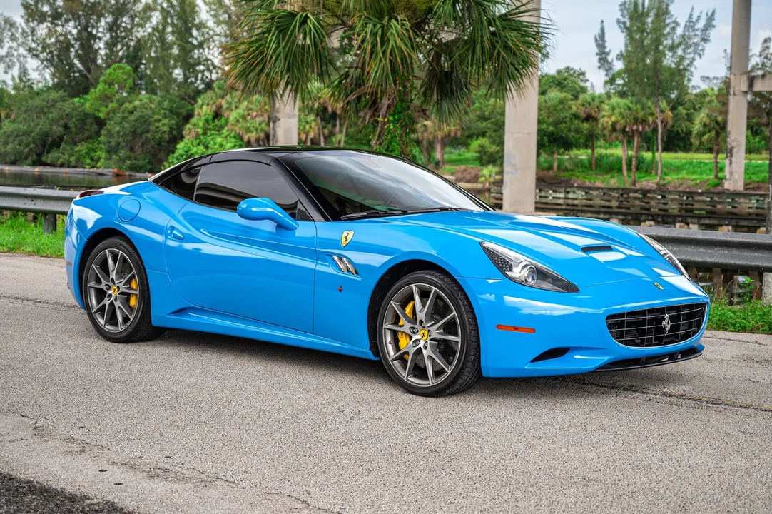 2011 Ferrari California - Image 24 of 31
