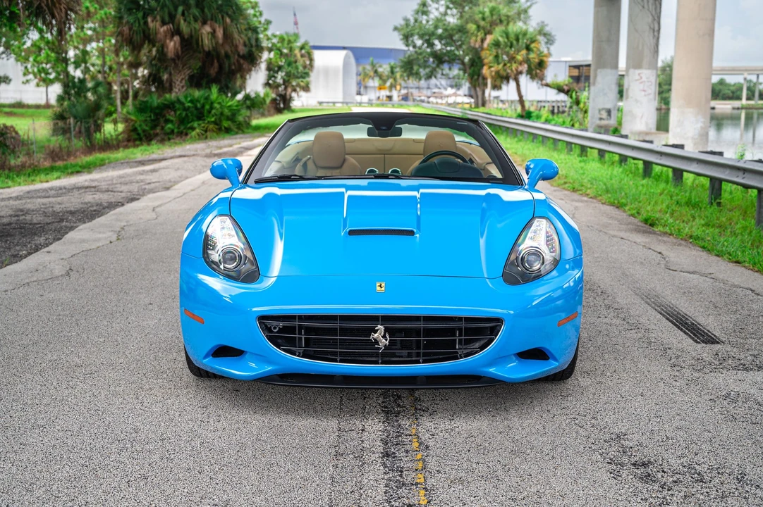 2011 Ferrari California - Image 28 of 31