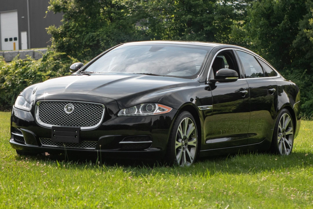 2011 Jaguar X351 XJ - Image 2 of 31