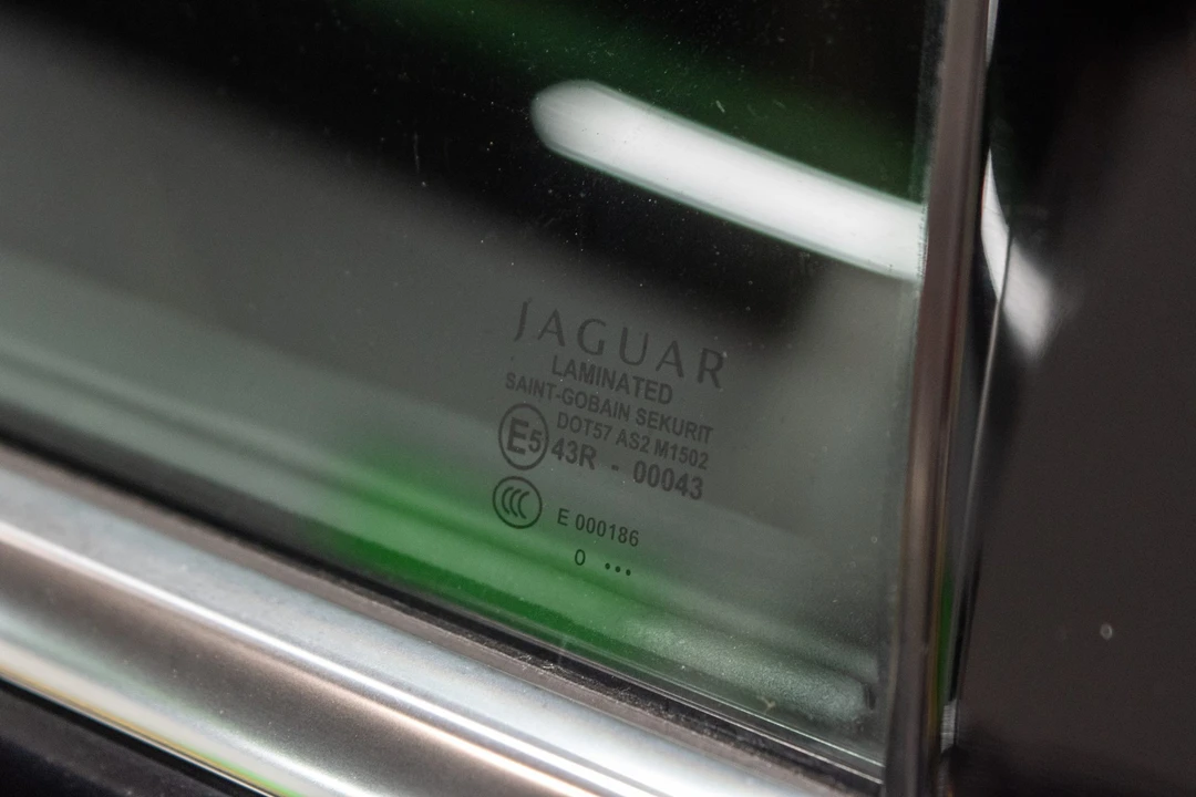 2011 Jaguar X351 XJ - Image 31 of 31