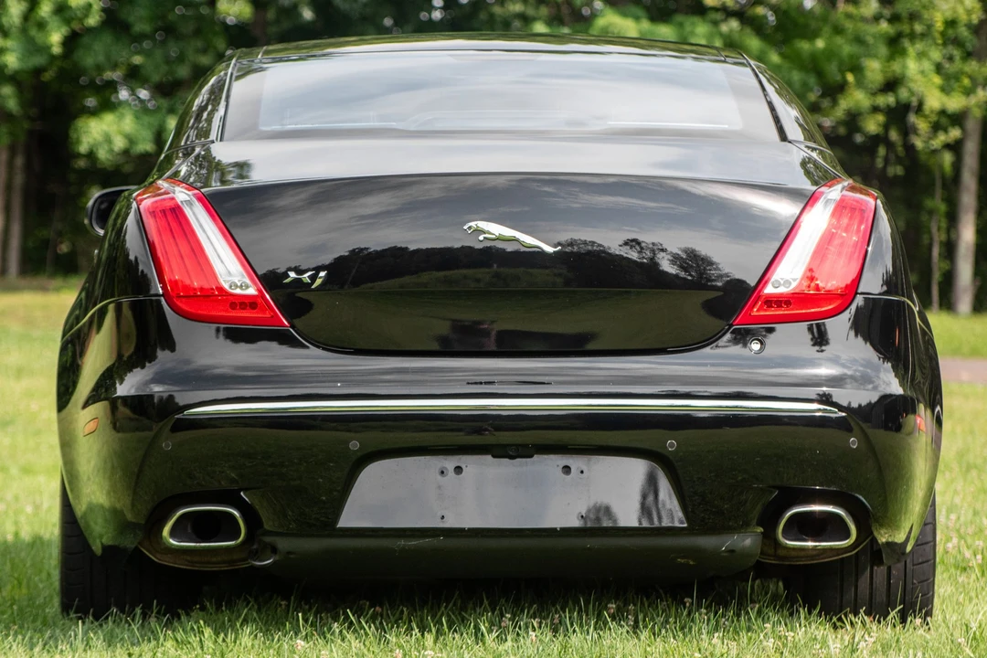 2011 Jaguar X351 XJ - Image 7 of 31