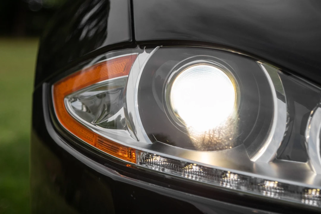 2011 Jaguar X351 XJ - Image 10 of 31