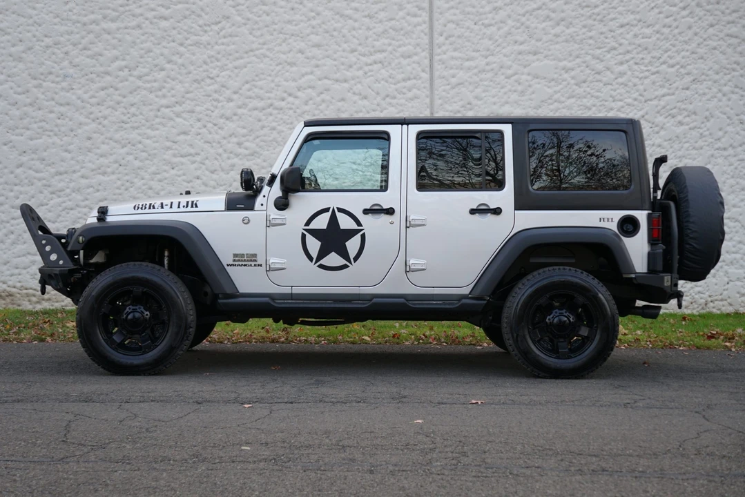 2011 Jeep JK Wrangler - Image 3 of 31