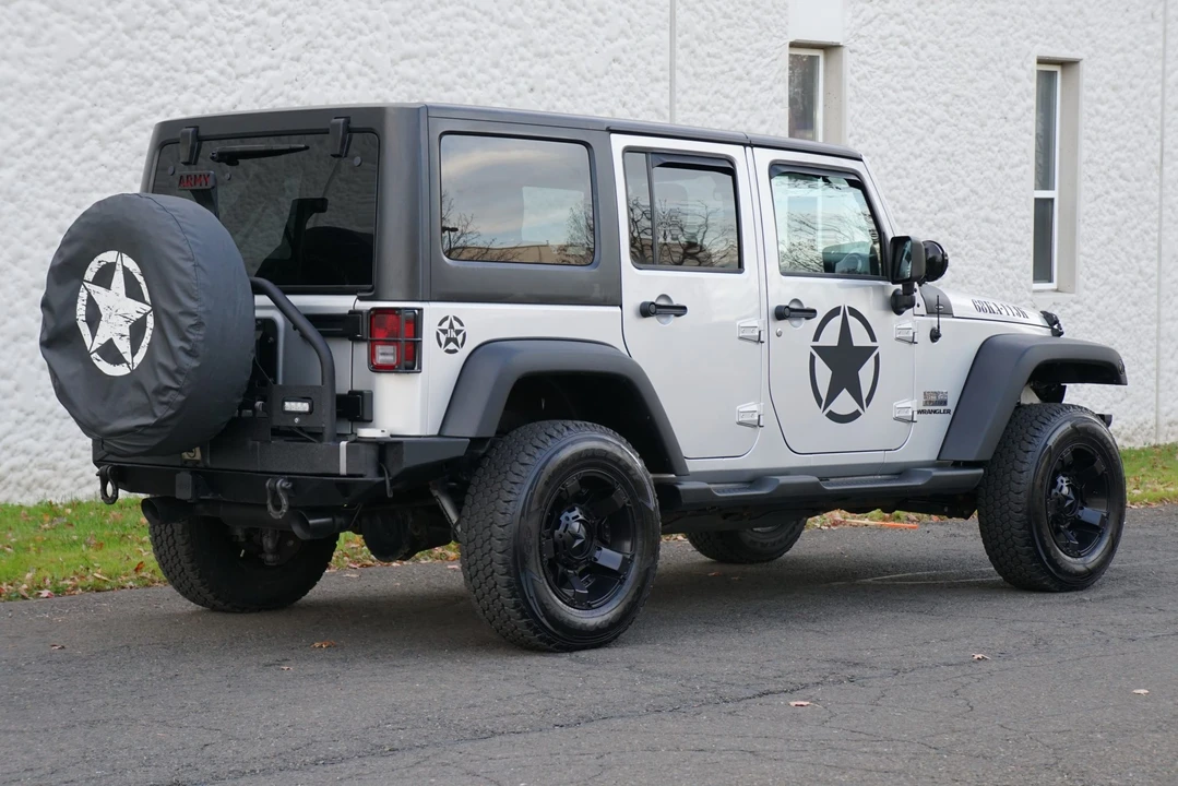 2011 Jeep JK Wrangler - Image 6 of 31