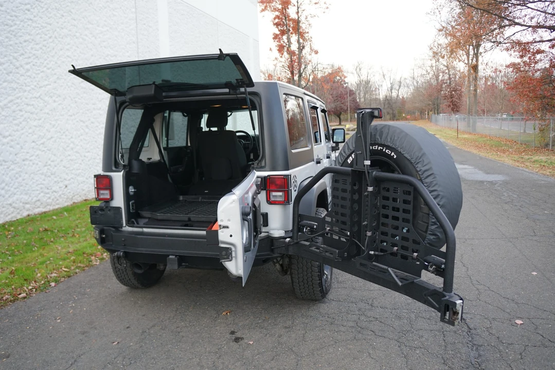 2011 Jeep JK Wrangler - Image 15 of 31