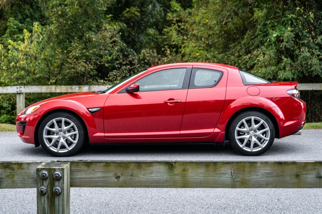 2011 Mazda RX-8 2nd Gen - Image 10 of 31