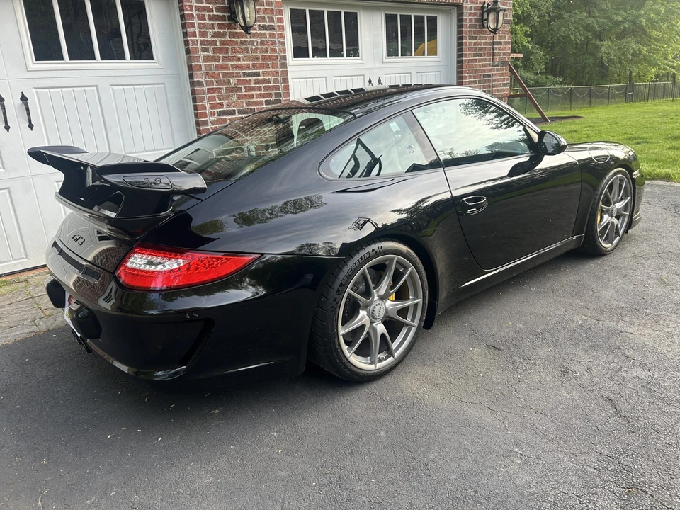 2011 Porsche 997 GT3 - Image 21 of 31