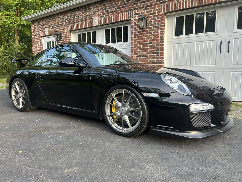 2011 Porsche 997 GT3 - Image 14 of 31