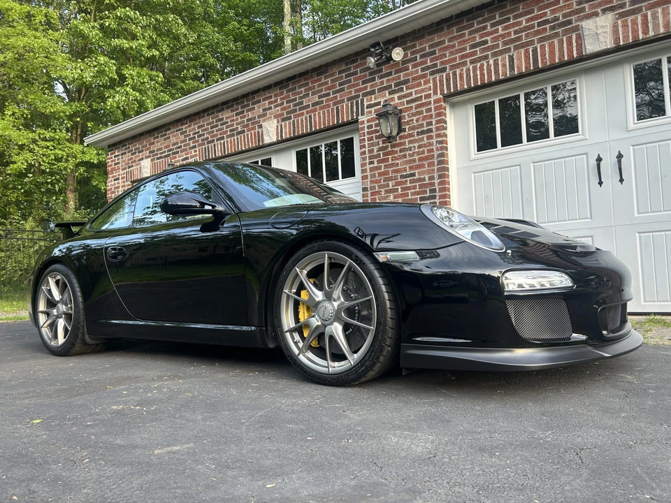 2011 Porsche 997 GT3 - Image 15 of 31