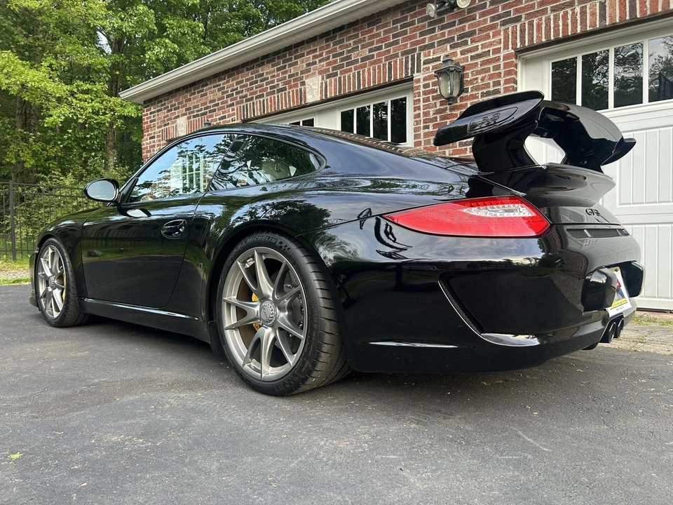 2011 Porsche 997 GT3 - Image 25 of 31