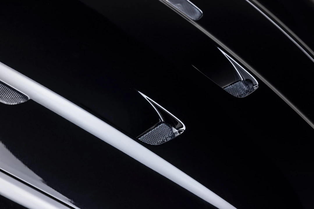 2012 Aston Martin DBS (2008-2012) - Image 25 of 31