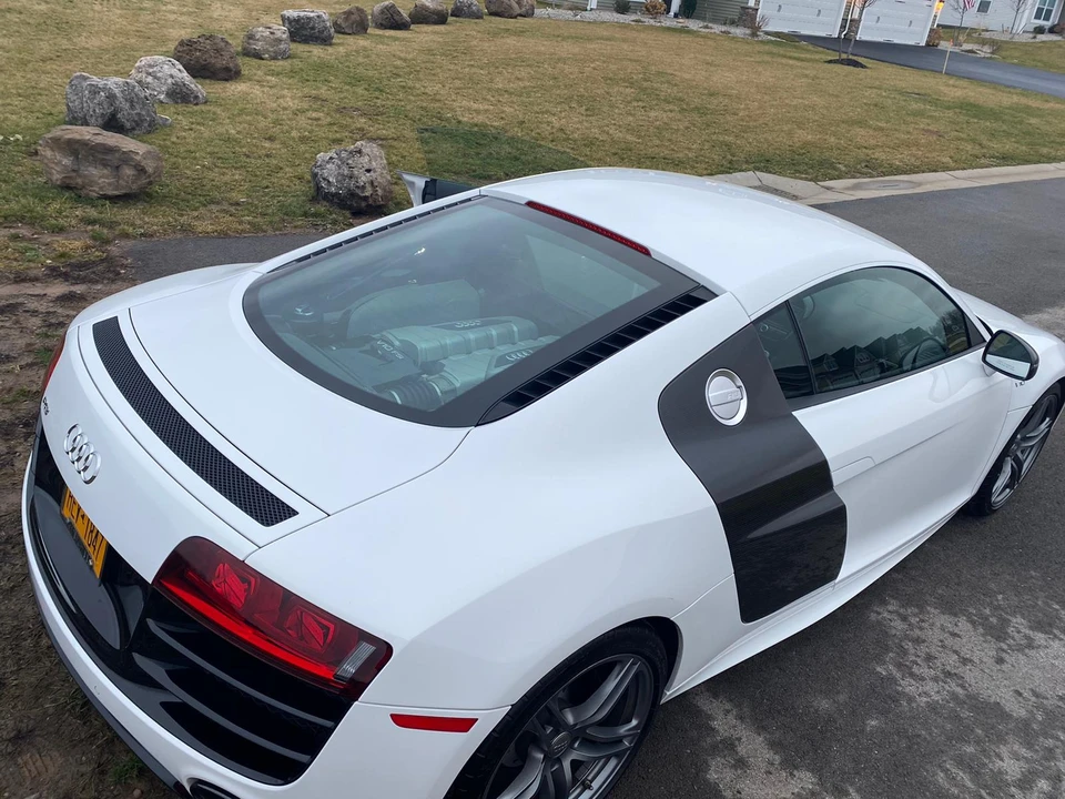 2012 Audi 42 R8 - Image 28 of 31
