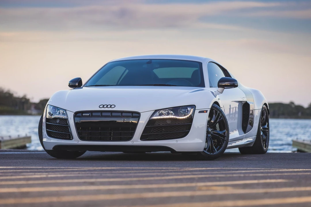 2012 Audi 42 R8 - Image 2 of 31