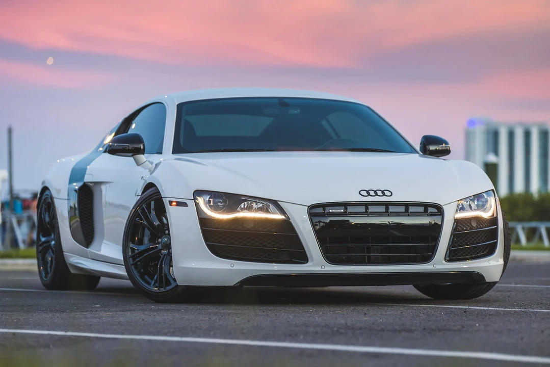 2012 Audi 42 R8 - Image 10 of 31