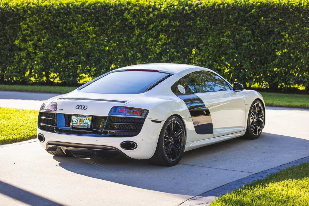 2012 Audi 42 R8 - Image 19 of 31