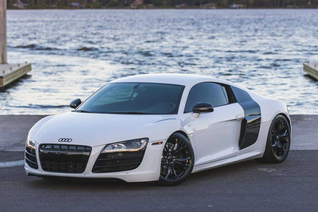 2012 Audi 42 R8 - Image 4 of 31