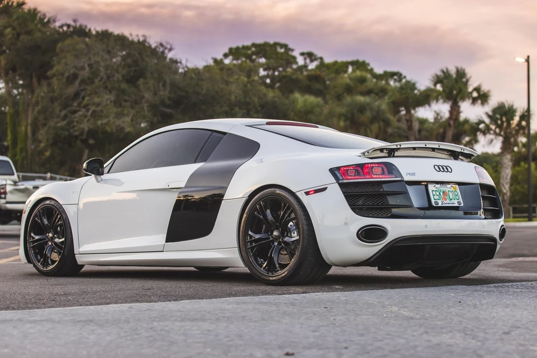 2012 Audi 42 R8 - Image 6 of 31