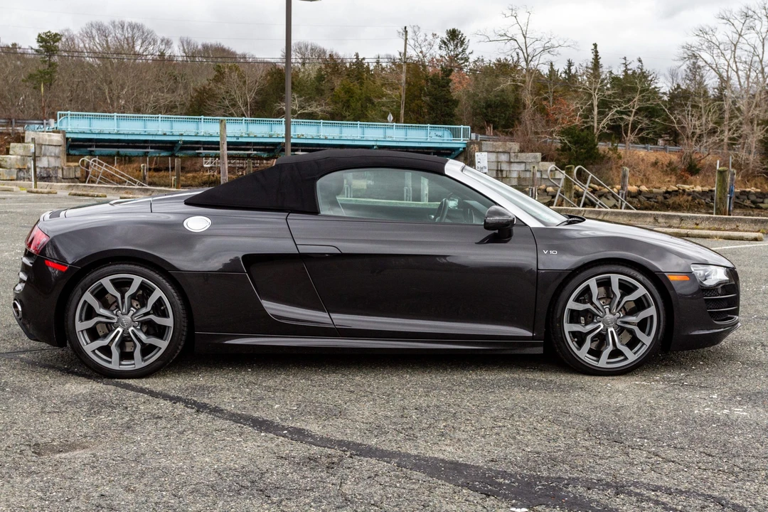 2012 Audi 42 R8 - Image 5 of 31