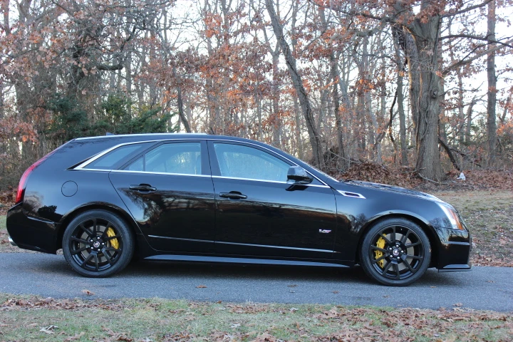 2012 Cadillac CTS-V 2nd Gen - Image 25 of 31