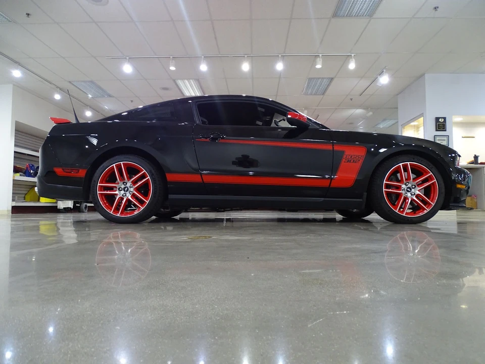2012 Ford S197 Mustang Boss 302 - Image 26 of 31
