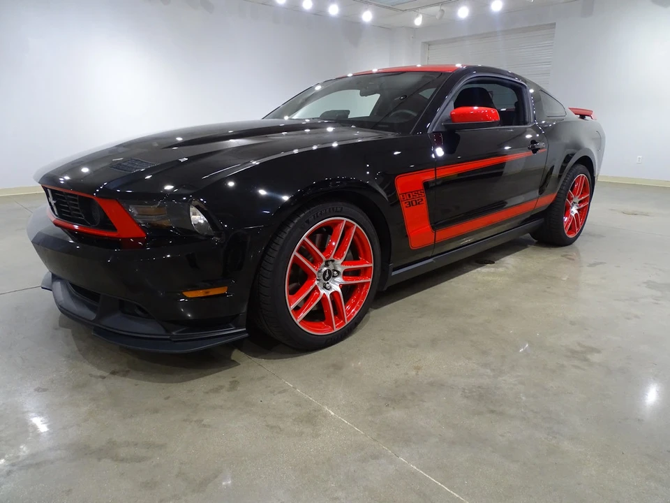 2012 Ford S197 Mustang Boss 302 - Image 2 of 31