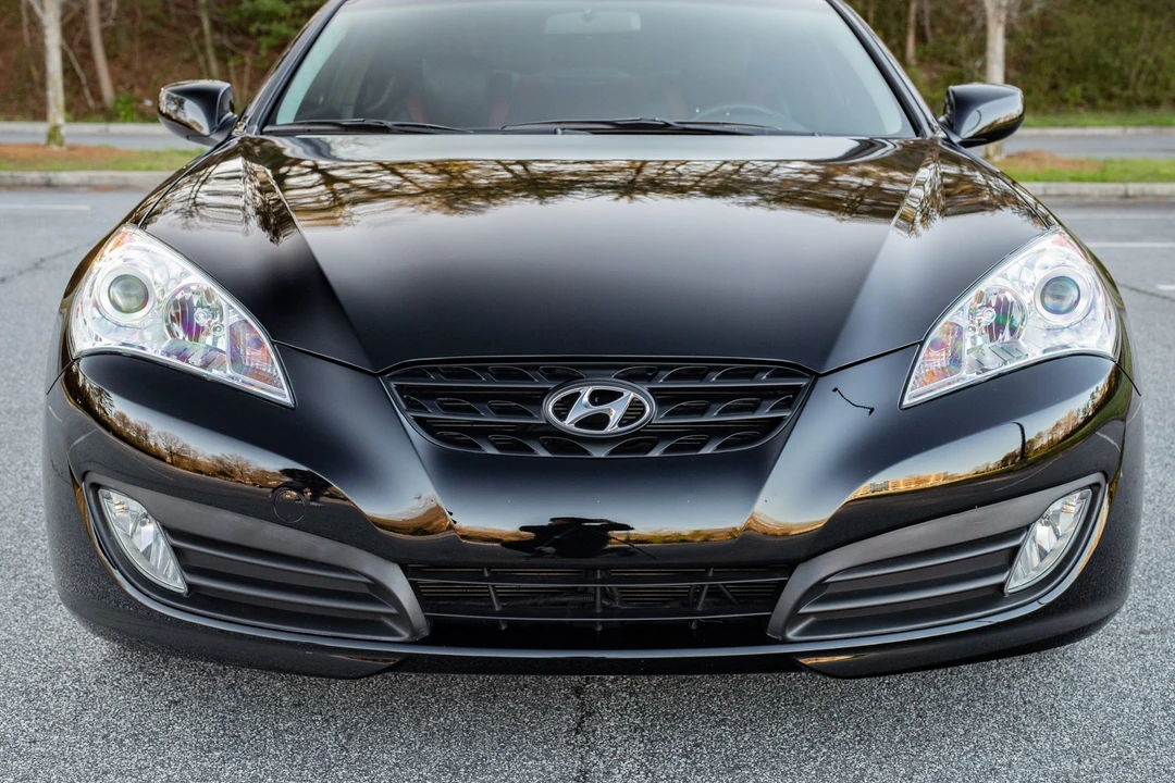2012 Hyundai Genesis Coupe - Image 13 of 31