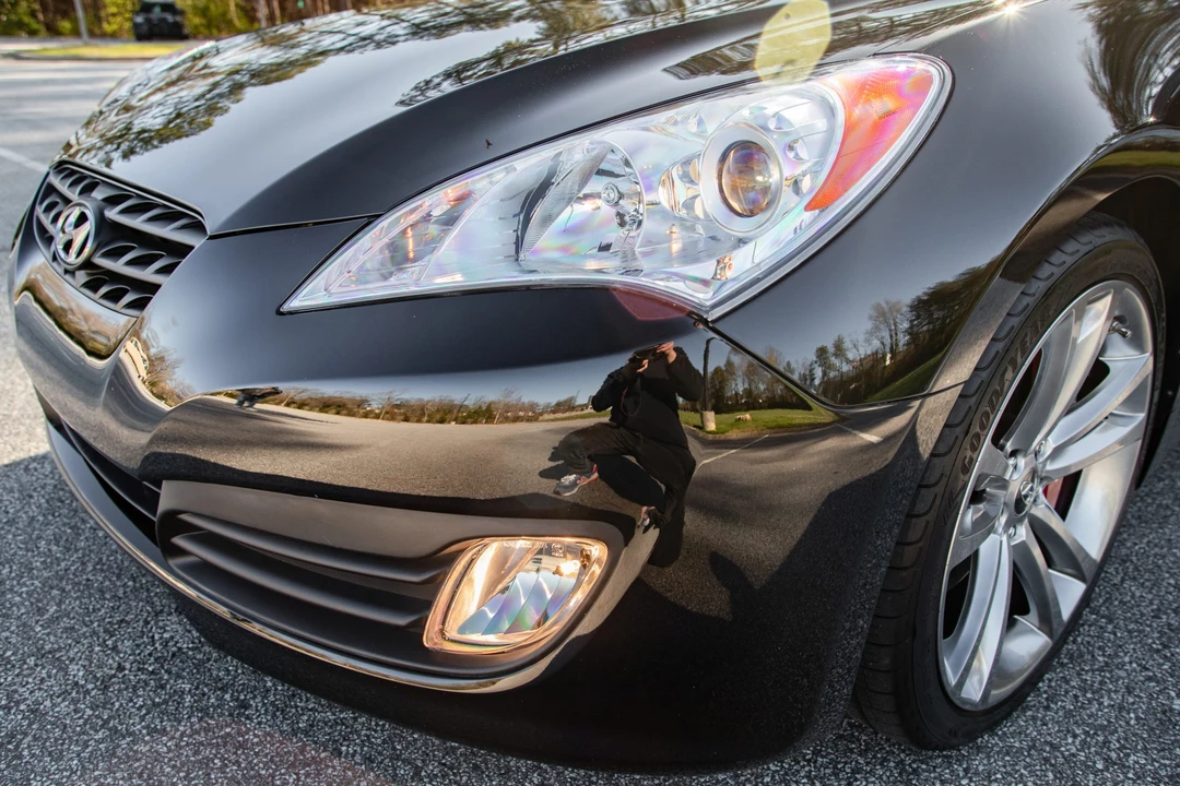 2012 Hyundai Genesis Coupe - Image 20 of 31