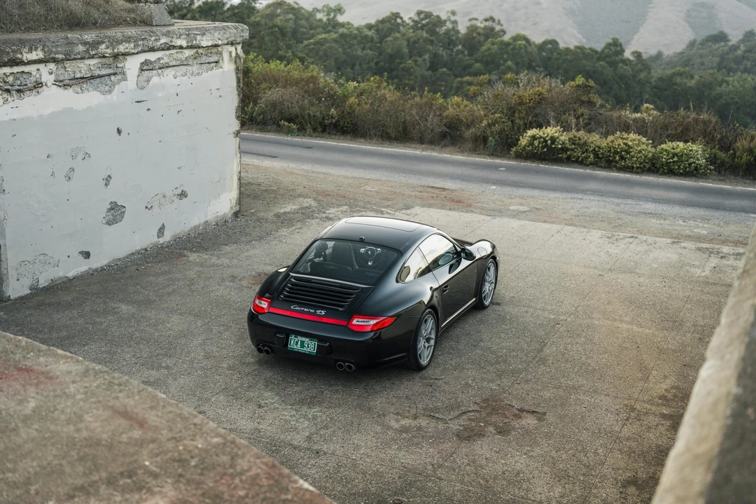 2012 Porsche 997 Carrera 4S - Image 29 of 31
