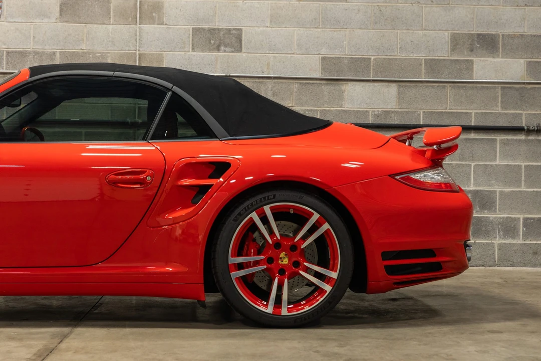 2012 Porsche 997 Turbo - Image 24 of 31