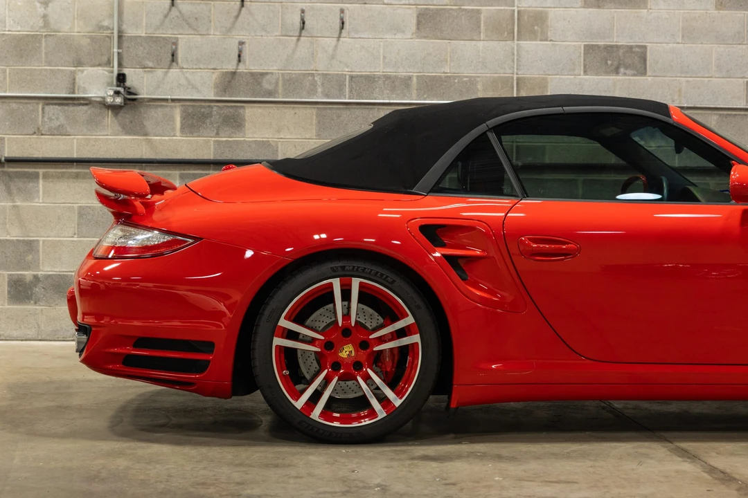 2012 Porsche 997 Turbo - Image 25 of 31